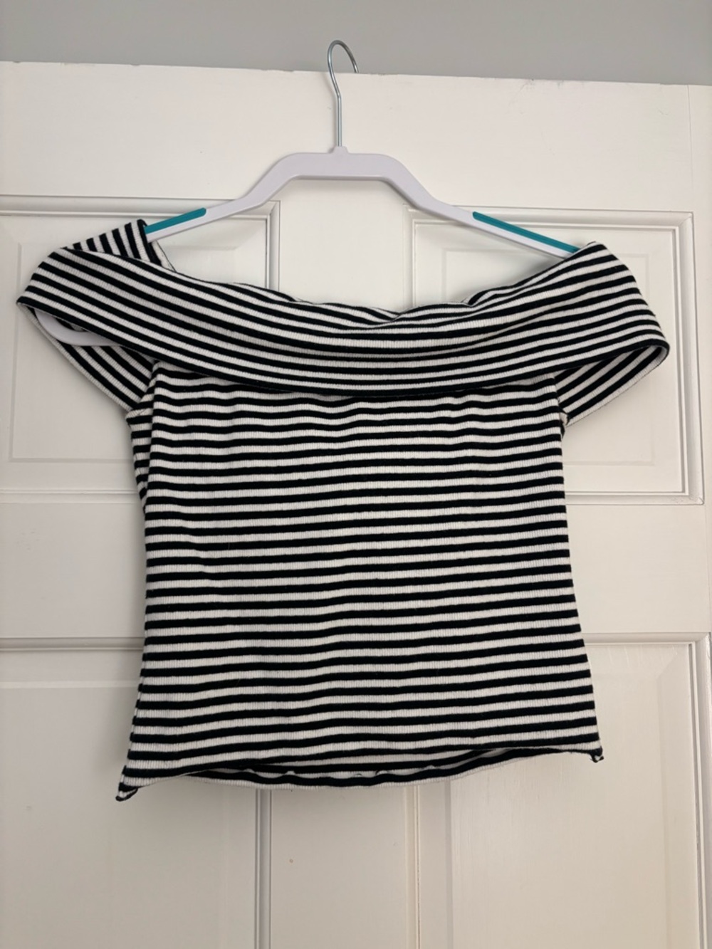 Lovers + Friends Luna Black & White Top - Picture 7 of 7